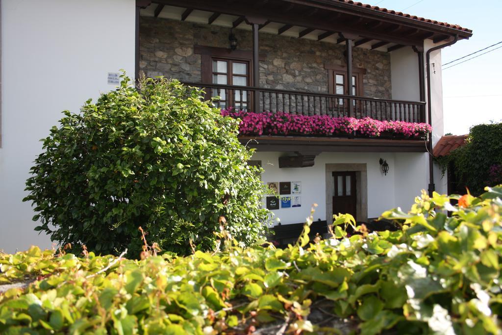 La Casona De Benito Guest House Cudillero Ngoại thất bức ảnh
