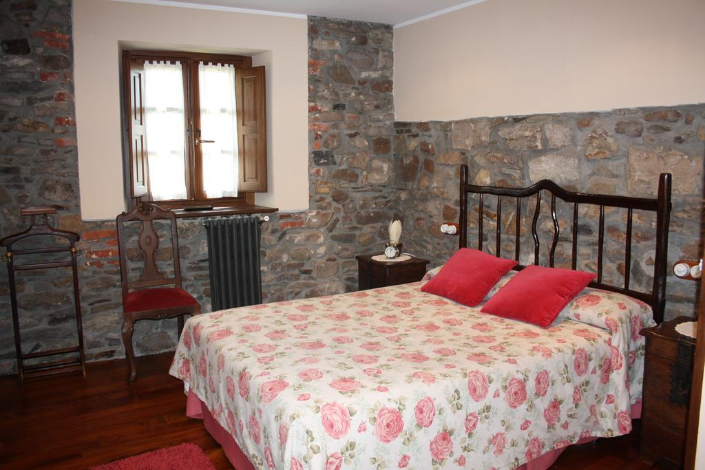 La Casona De Benito Guest House Cudillero Phòng bức ảnh
